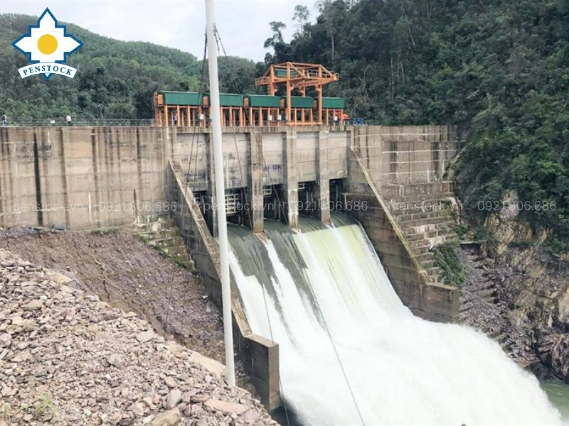 Rủi ro kỹ thuật trong thiết kế cửa nhận nước thủy điện thiếu đồng bộ