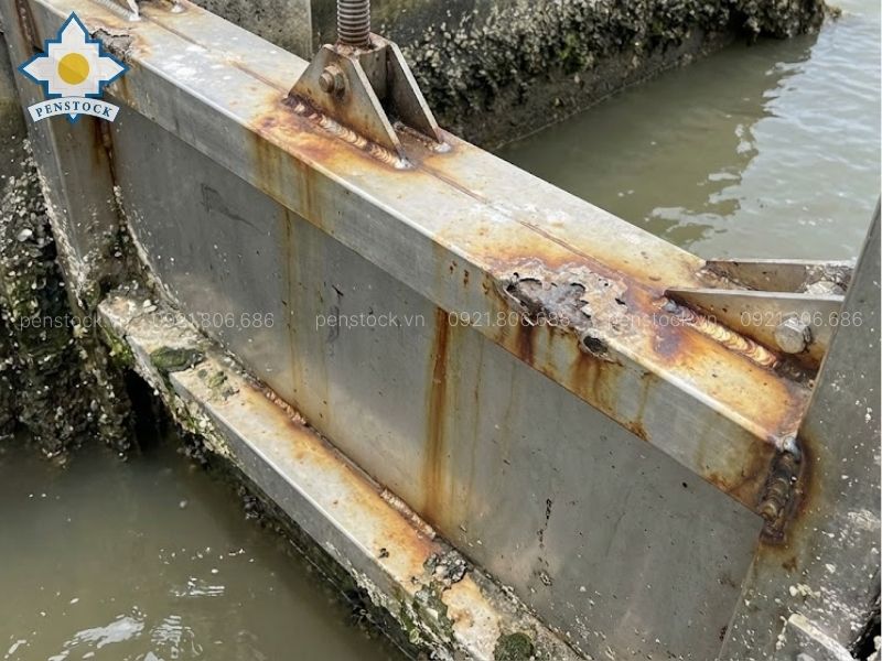 cửa phai kênh inox